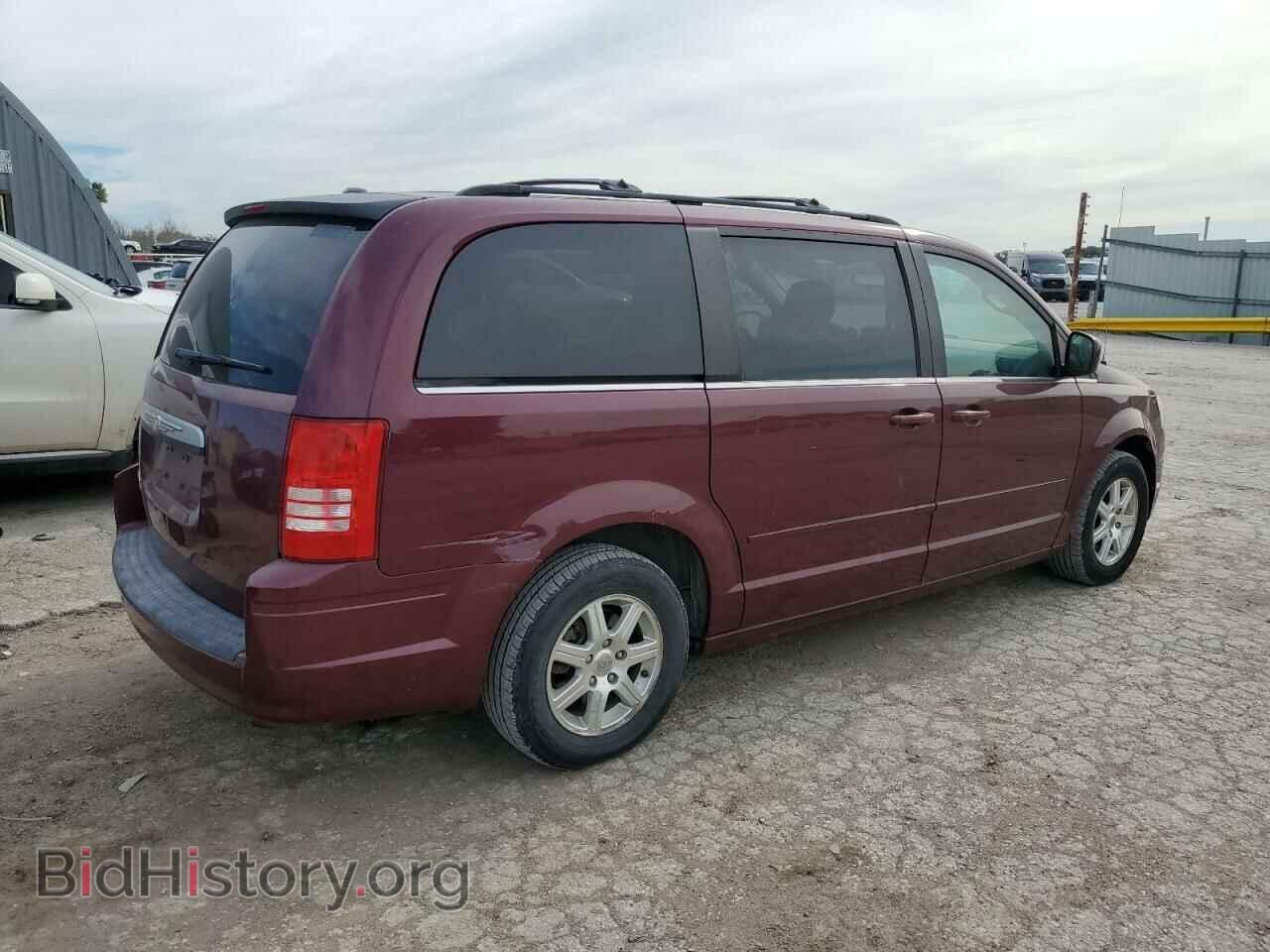 2008 CHRYSLER MINIVAN - VIN: 2A8HR54PX8R650588 - Фото 3