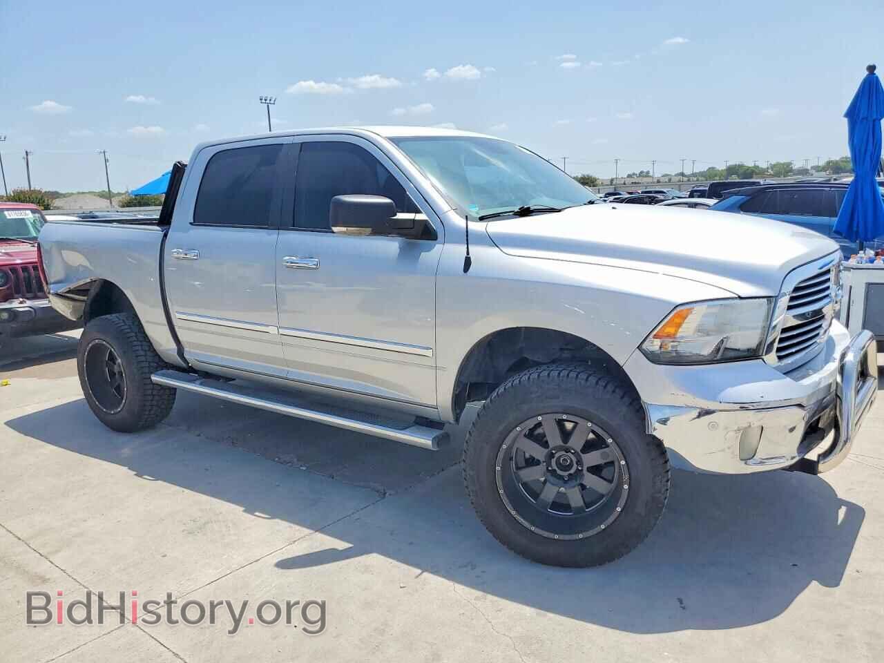 2017 RAM 1500 - VIN: 1C6RR7LT2HS504357 - Фото 4