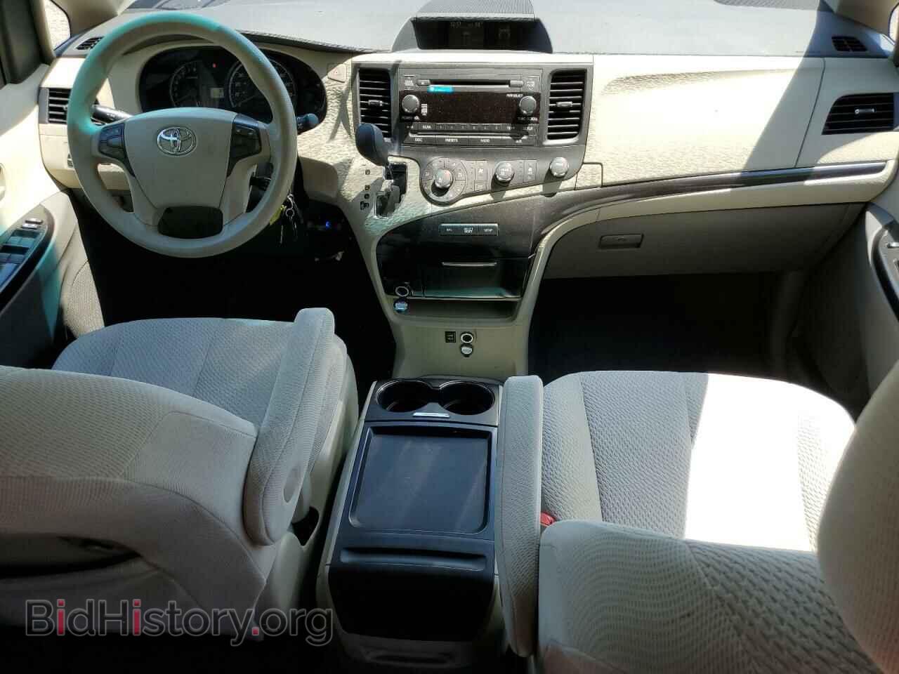 2011 TOYOTA All Models - VIN: 5TDKK3DC7BS103408 - Фото 8