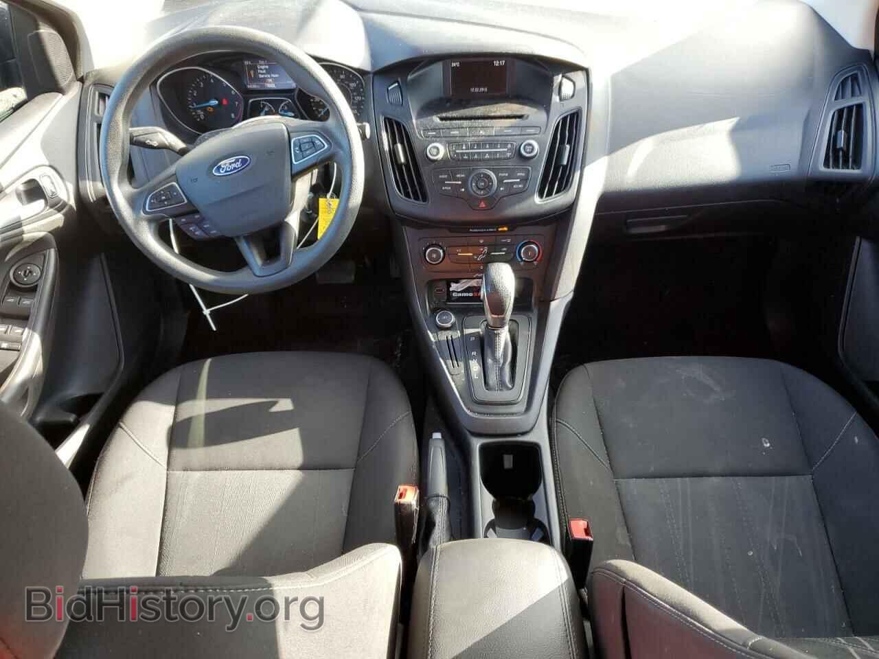 2017 FORD FOCUS - VIN: 1FADP3F26HL221996 - Photo 8