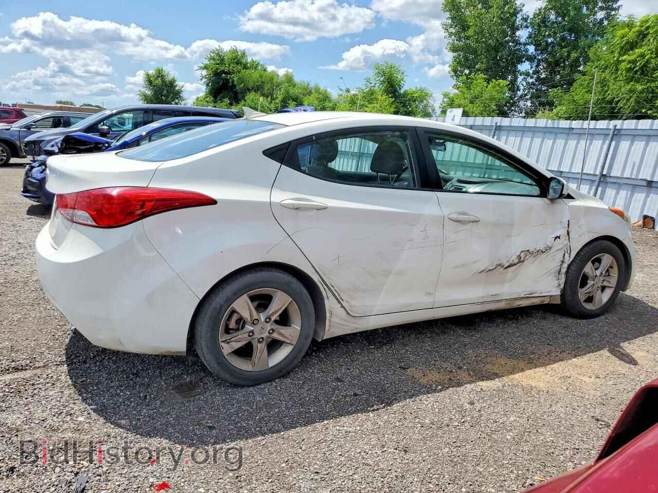2013 HYUNDAI ELANTRA - VIN: 5NPDH4AE5DH438016 - Фото 3