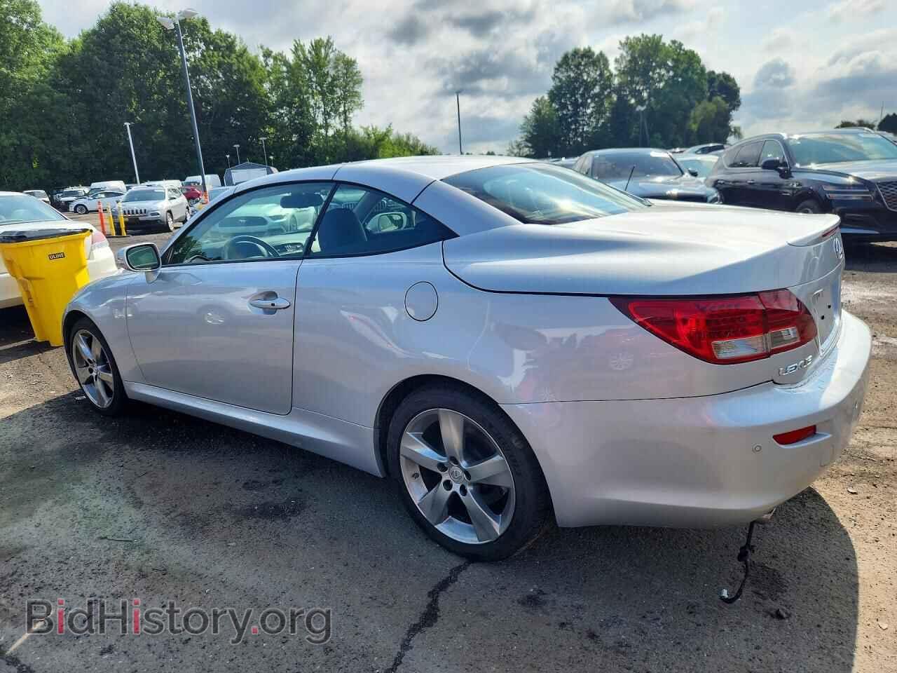 2010 LEXUS IS - VIN: JTHFF2C28A2509288 - Photo 2