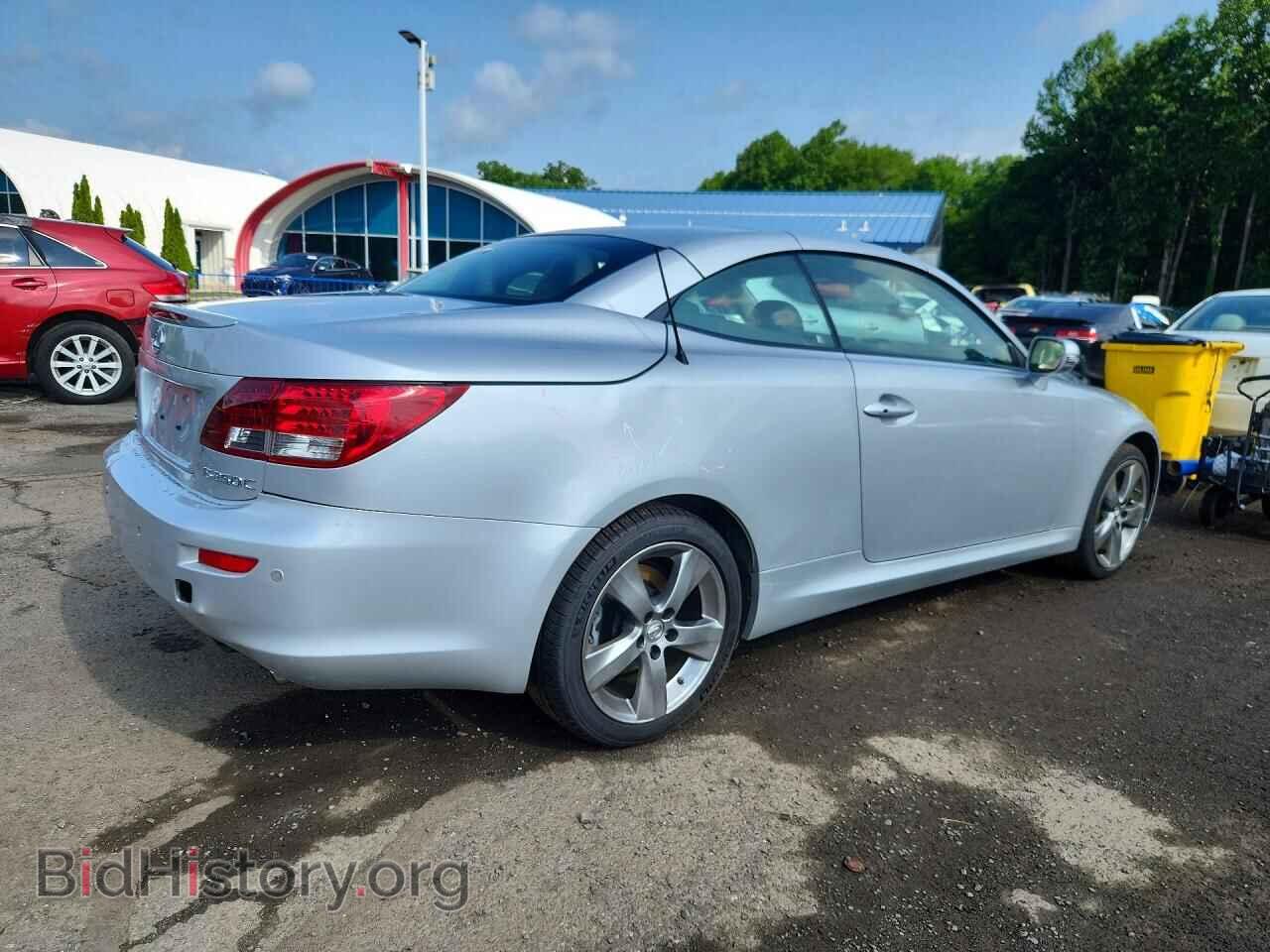 2010 LEXUS IS - VIN: JTHFF2C28A2509288 - Photo 3