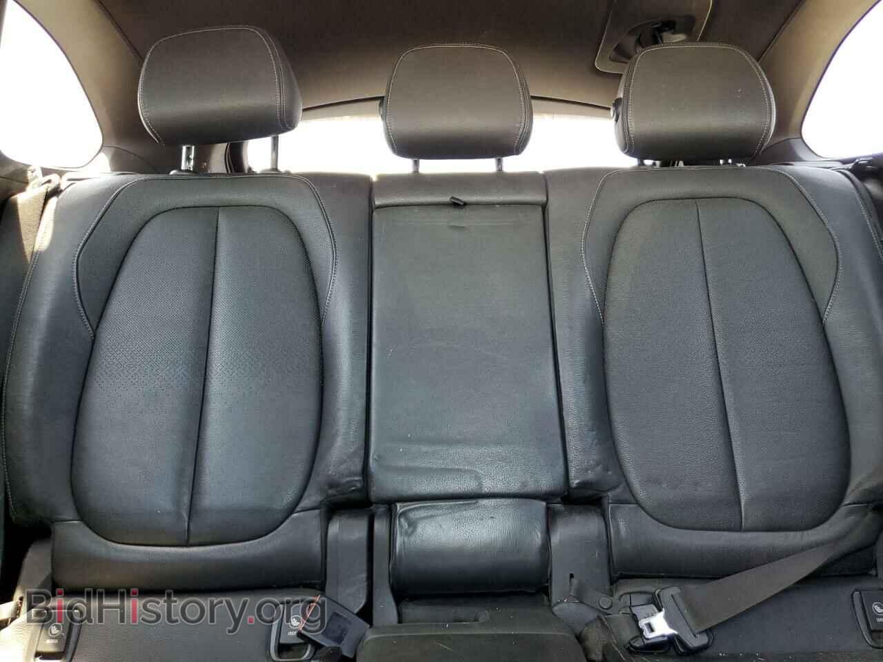 2016 BMW X1 - VIN: WBXHT3C32G5E50737 - Photo 10