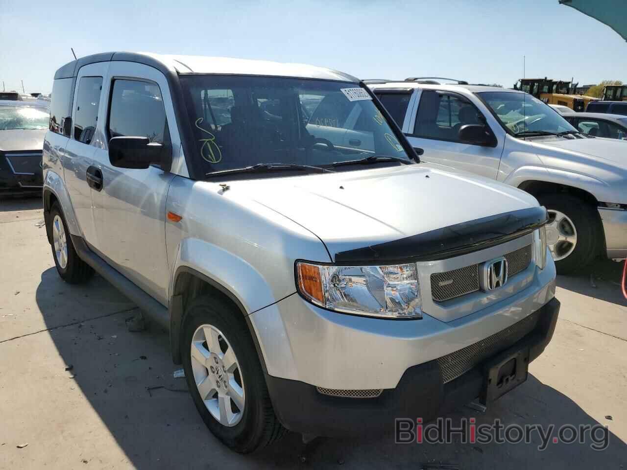 Photo 5J6YH2H79BL002981 - HONDA ELEMENT 2011