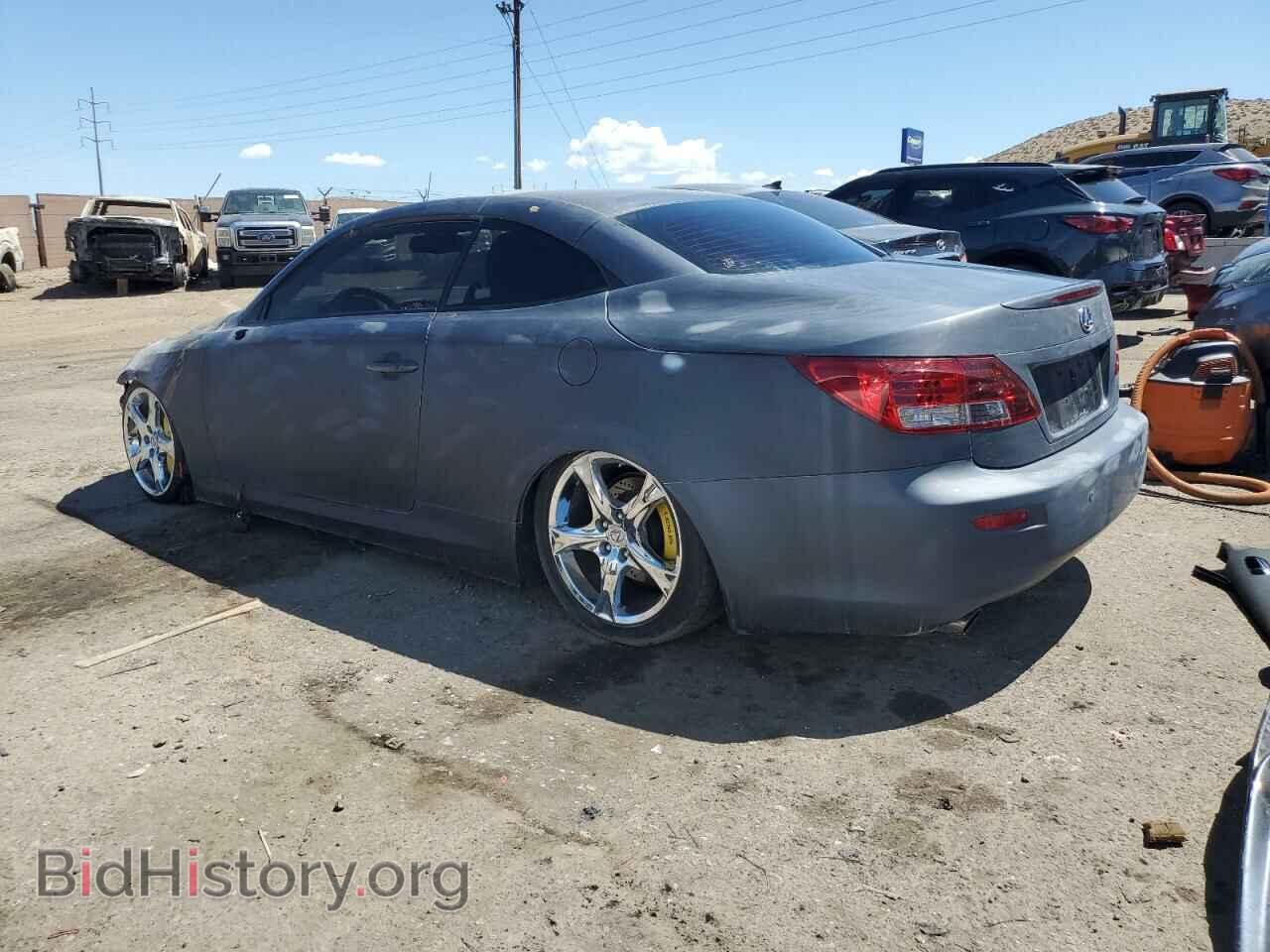 2011 LEXUS IS - VIN: JTHFE2C29B2505156 - Фото 2