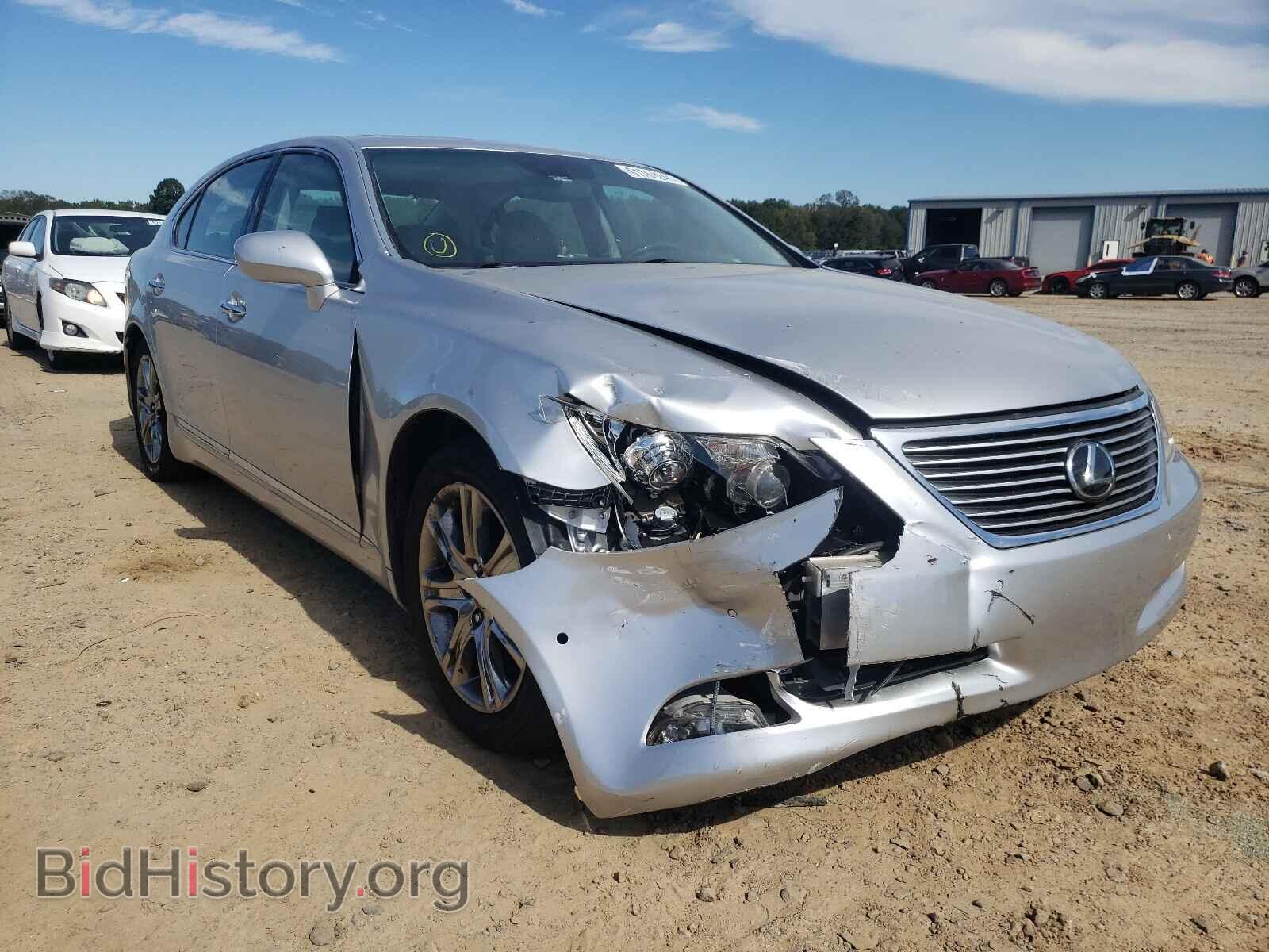 2007 LEXUS LS460 - VIN: JTHGL46FX75013911 - Photo 9