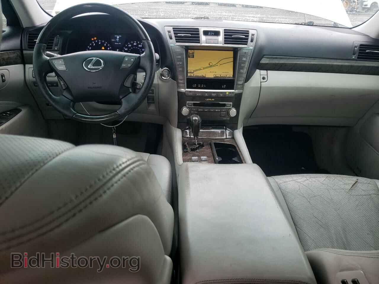 2010 LEXUS LS460 - VIN: JTHCL5EF8A5006341 - Photo 8