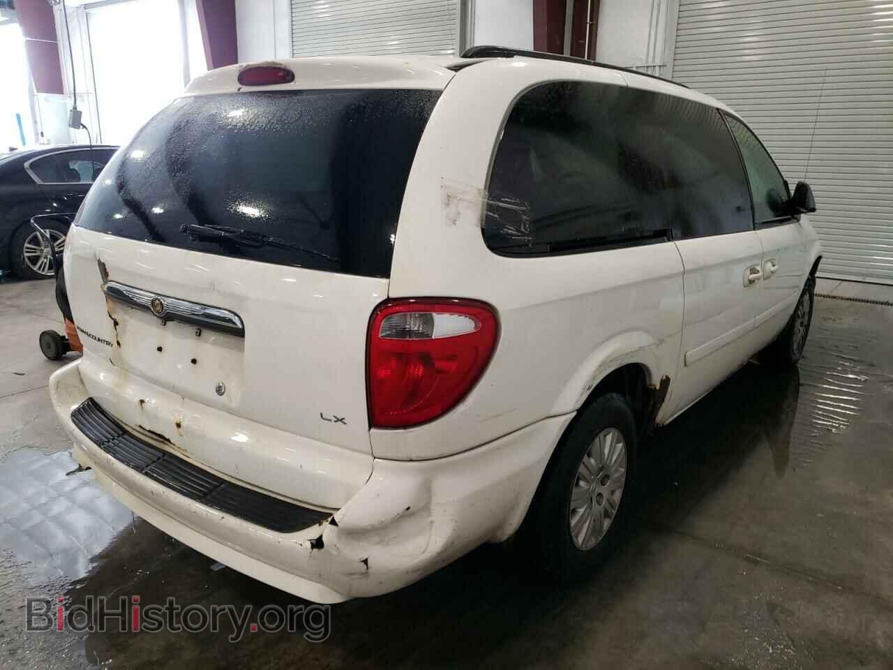 2007 CHRYSLER MINIVAN - VIN: 2A4GP44RX7R138875 - Фото 4