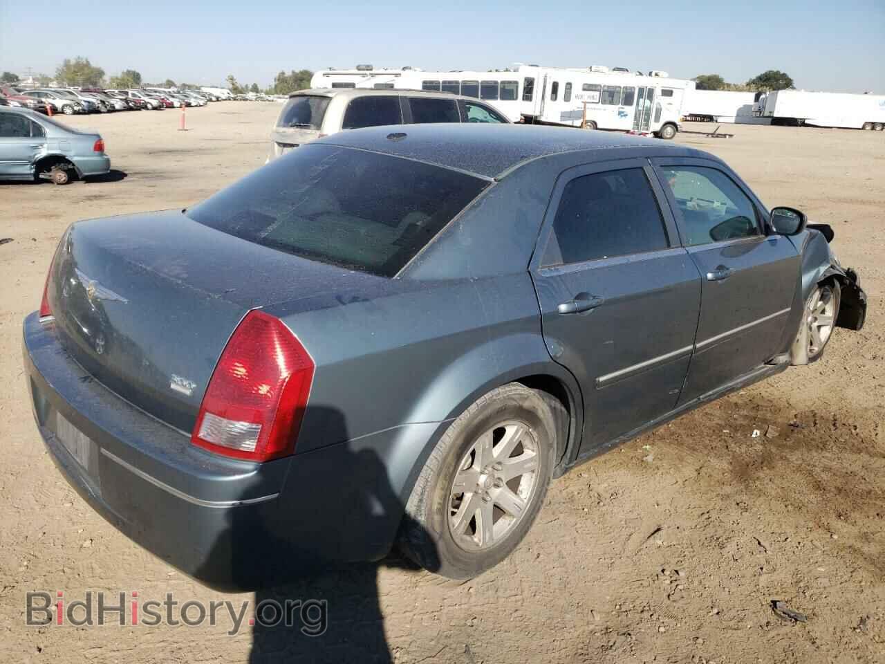 2006 CHRYSLER 300 - VIN: 2C3KA53G76H460096 - Фото 4