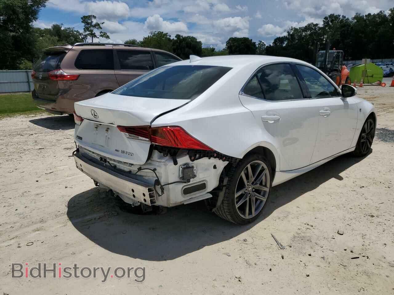 2019 LEXUS IS - VIN: JTHC81D2XK5035561 - Фото 3