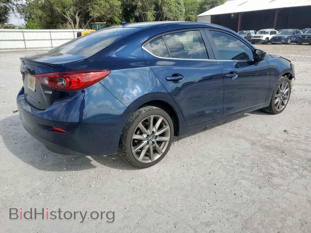 2018 MAZDA 3 - VIN: 3MZBN1V39JM214998 - Фото 3
