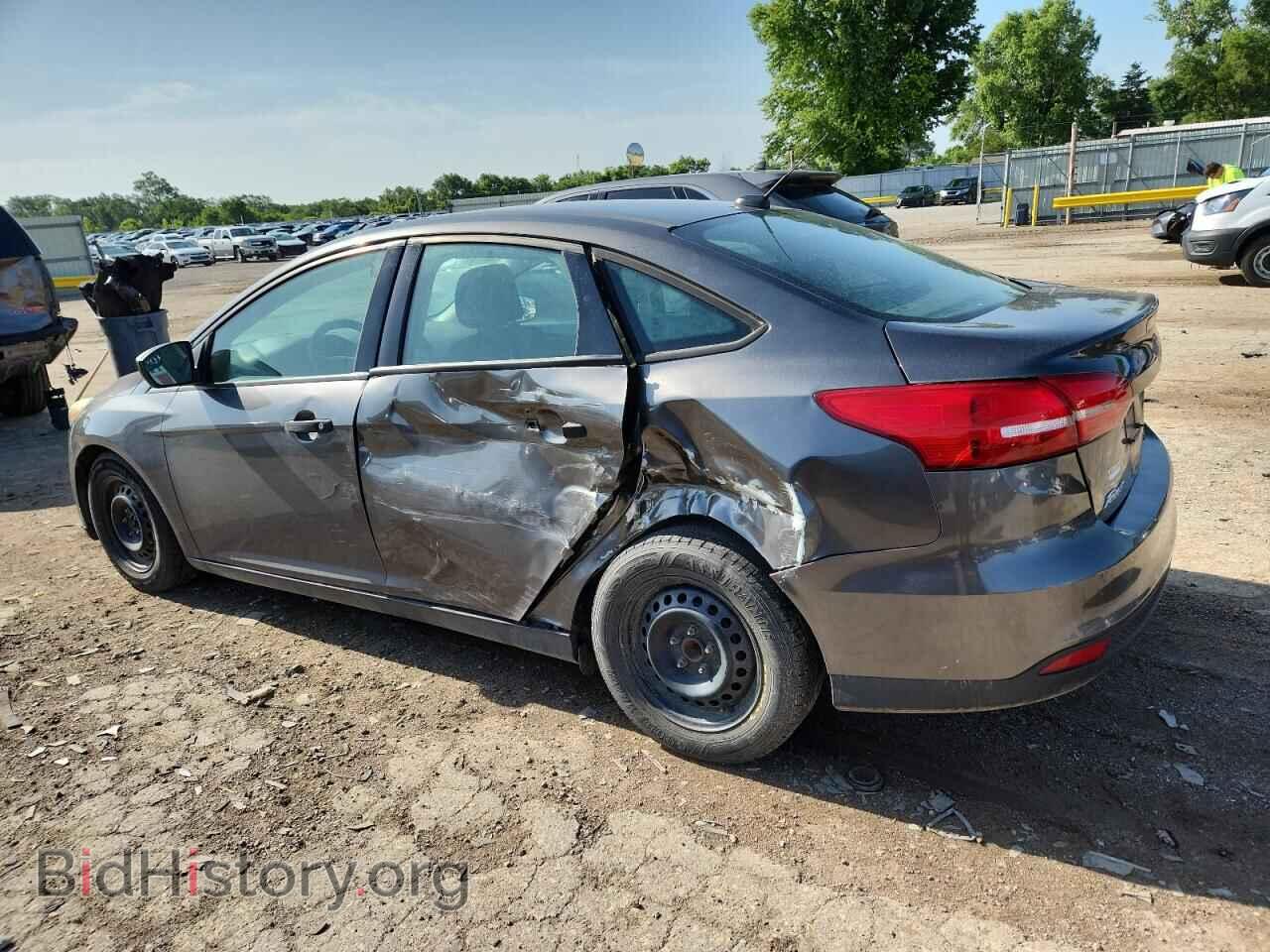 2015 FORD FOCUS - VIN: 1FADP3E26FL219678 - Photo 2