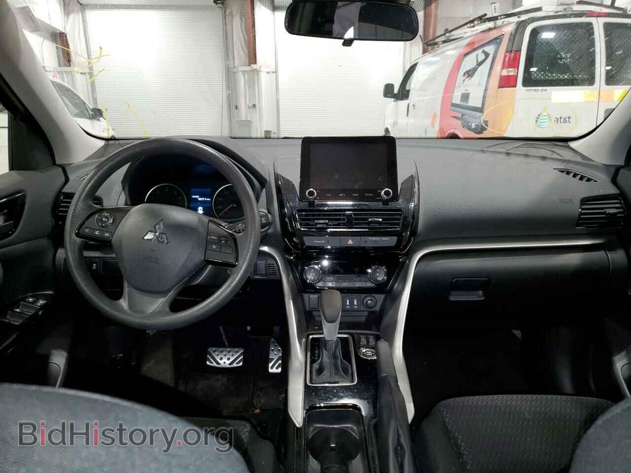 2022 MITSUBISHI ECLIPSE - VIN: JA4ATVAAXNZ013528 - Photo 9