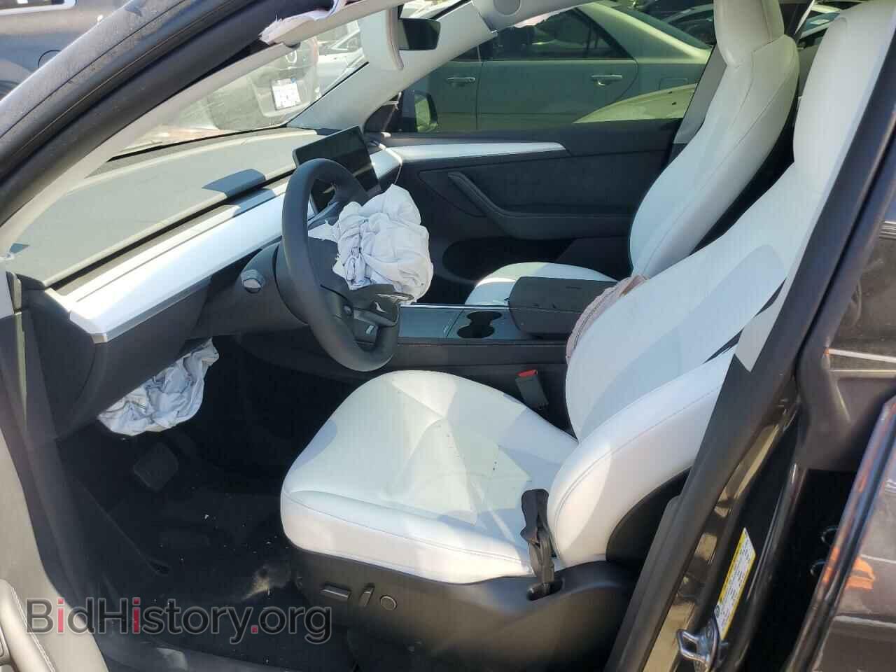 2024 TESLA MODEL Y - VIN: 7SAYGDEE3RF080115 - Фото 7