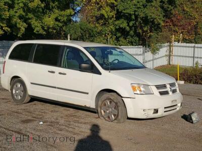 2010 Dodge CARAVAN Grand Cara, белый — VIN 2D4RN4DE5AR164411, Copart