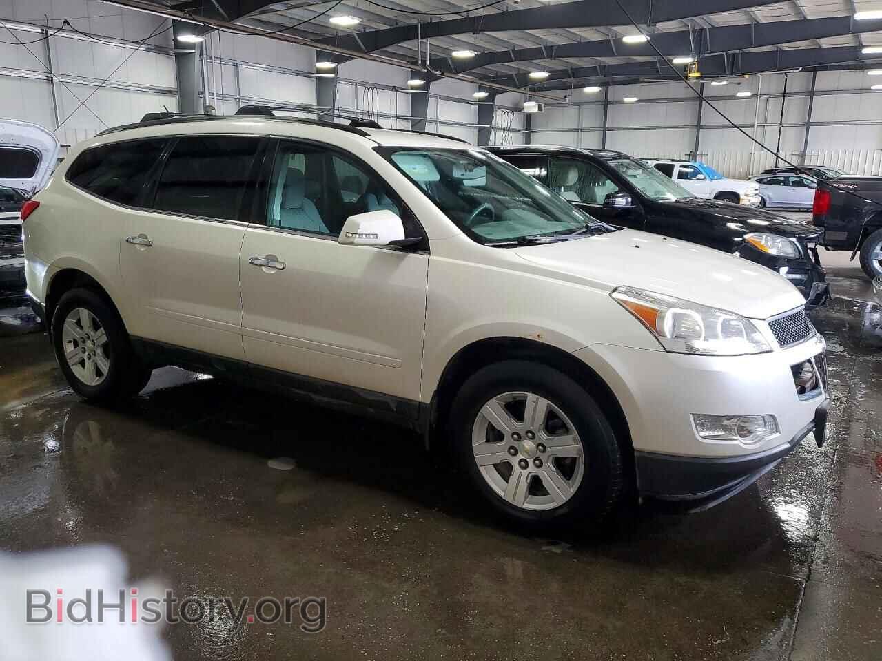 2012 CHEVROLET TRAVERSE - VIN: 1GNKVJED4CJ204530 - Фото 4