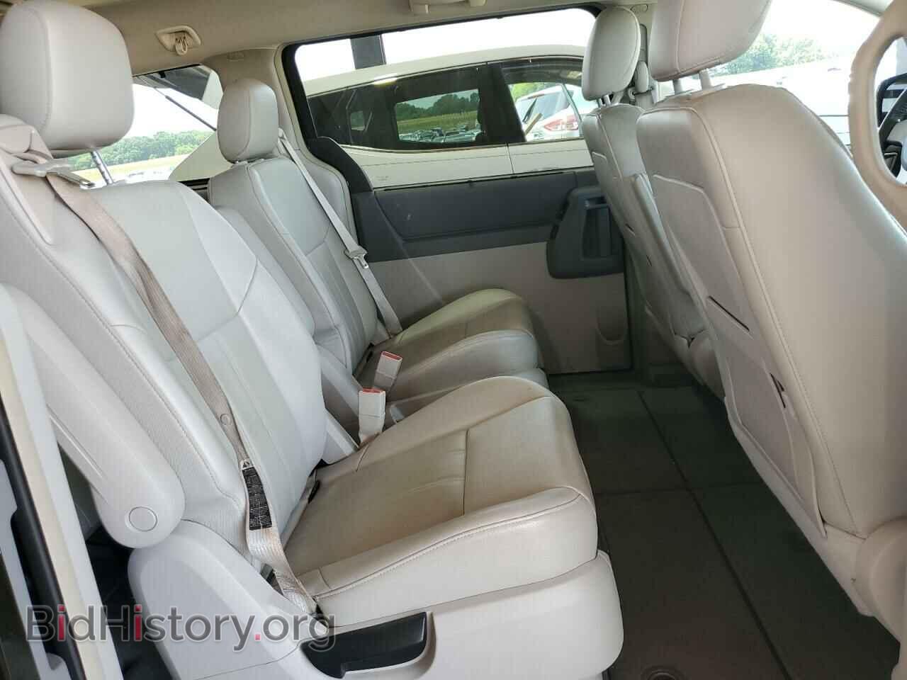 2008 CHRYSLER MINIVAN - VIN: 2A8HR54P28R118073 - Фото 10