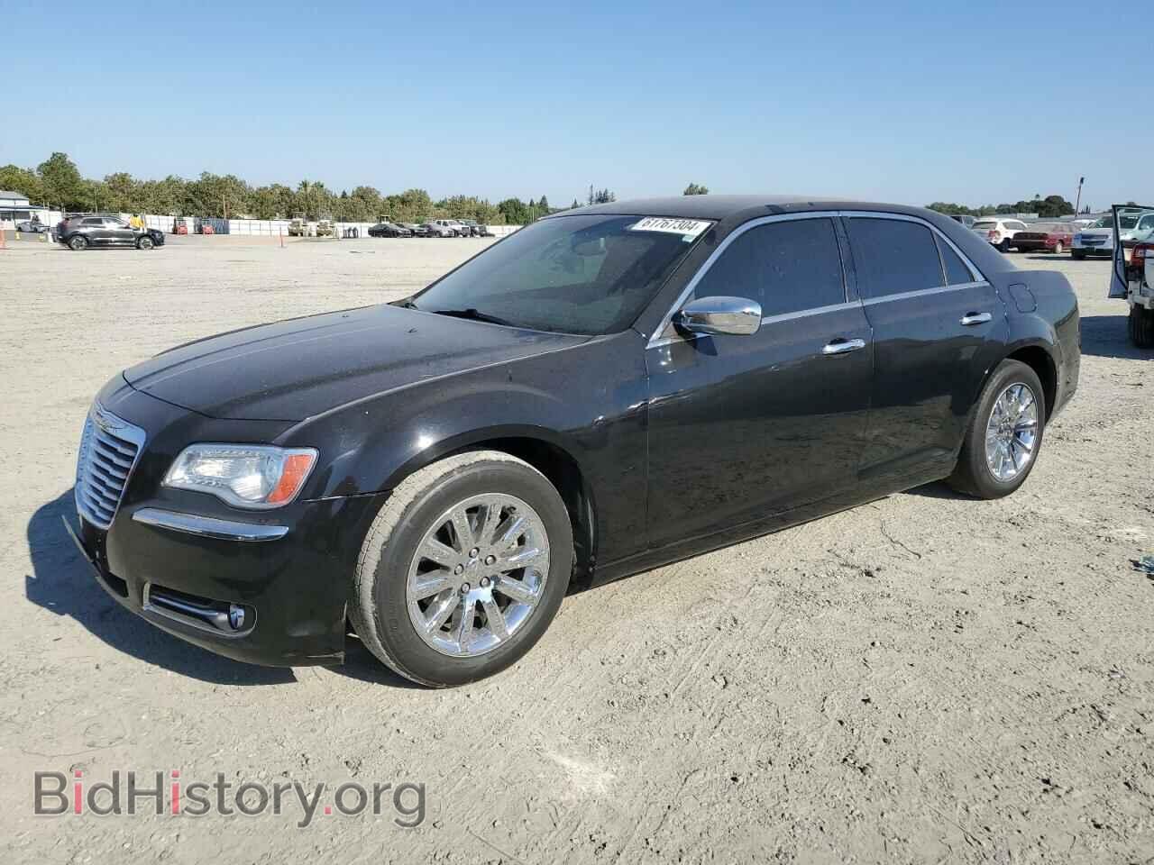 Фотография 2C3CCAEG8DH606524 - CHRYSLER 300 2013