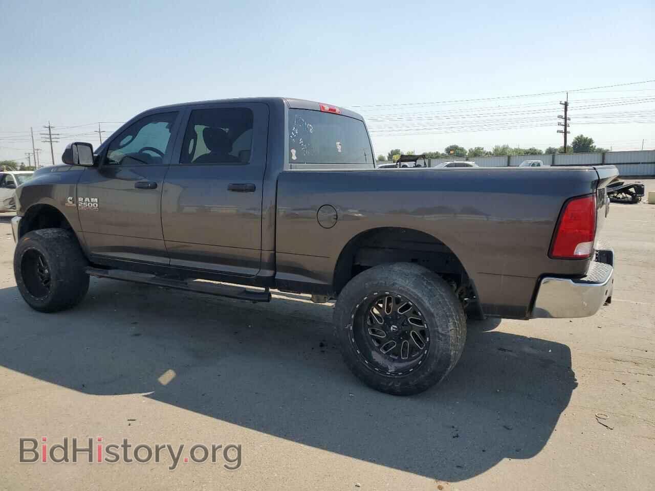2016 RAM All Models - VIN: 3C6UR5CL2GG107168 - Фото 2