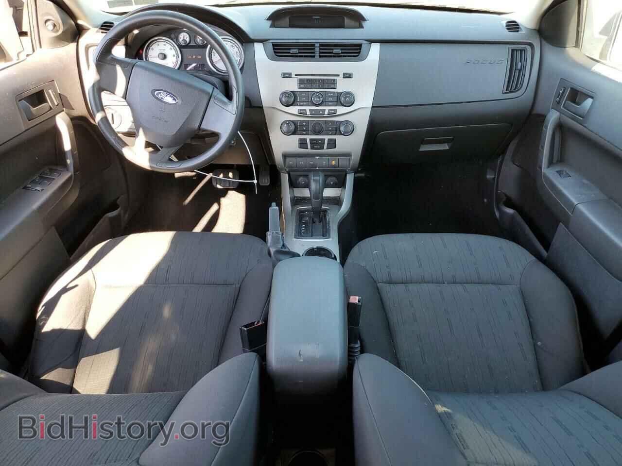2008 FORD FOCUS - VIN: 1FAHP35N38W127828 - Фото 8