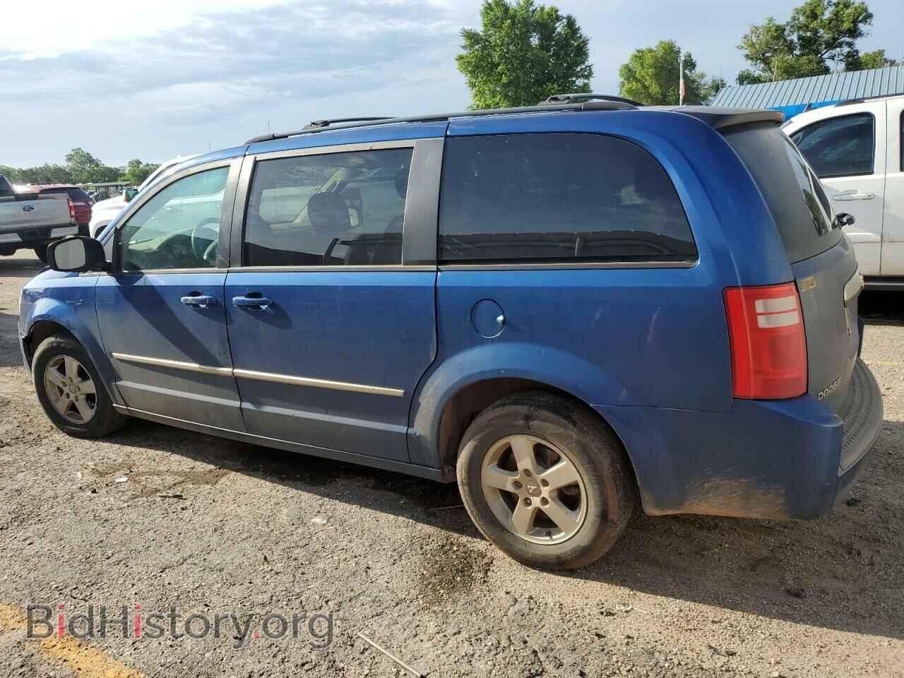 2010 DODGE CARAVAN - VIN: 2D4RN5D13AR259651 - Photo 2
