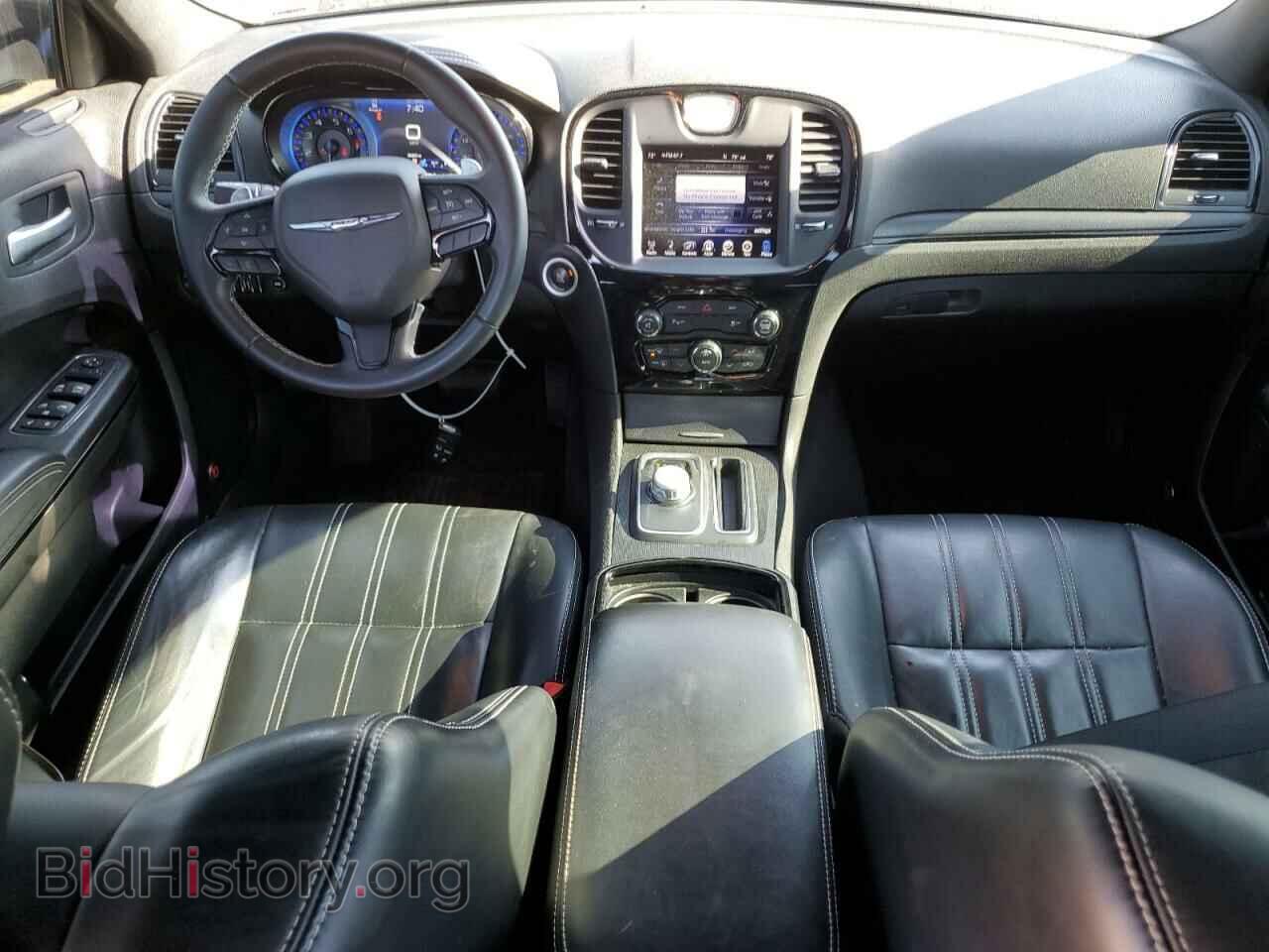 2016 CHRYSLER 300 - VIN: 2C3CCAGG7GH244476 - Photo 8