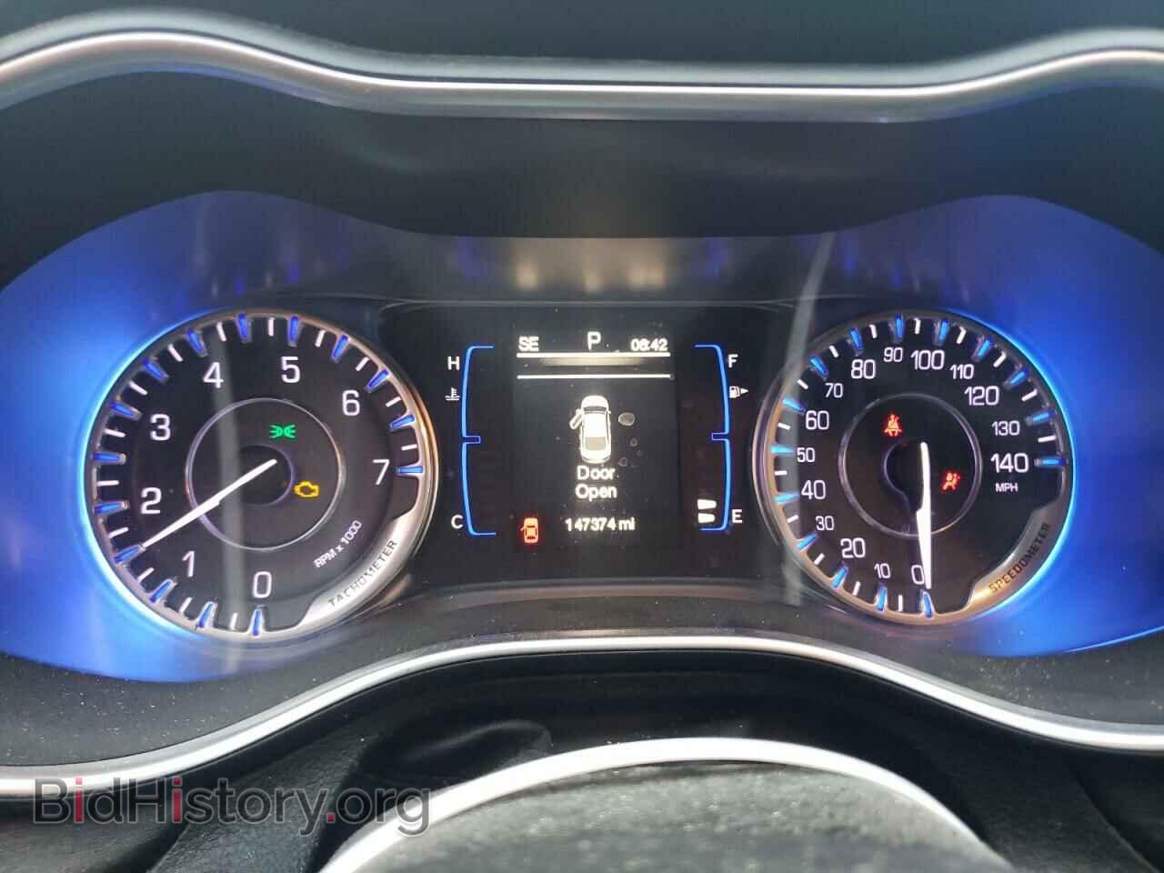 2015 CHRYSLER 200 - VIN: 1C3CCCAB0FN570263 - Фото 8