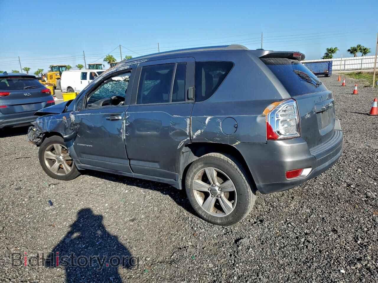 2012 JEEP COMPASS - VIN: 1C4NJCEBXCD634167 - Photo 2