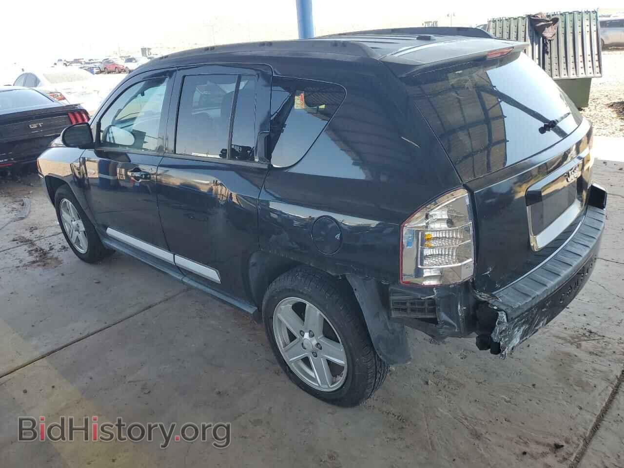 2010 JEEP COMPASS - VIN: 1J4NT1FB2AD643126 - Фото 2