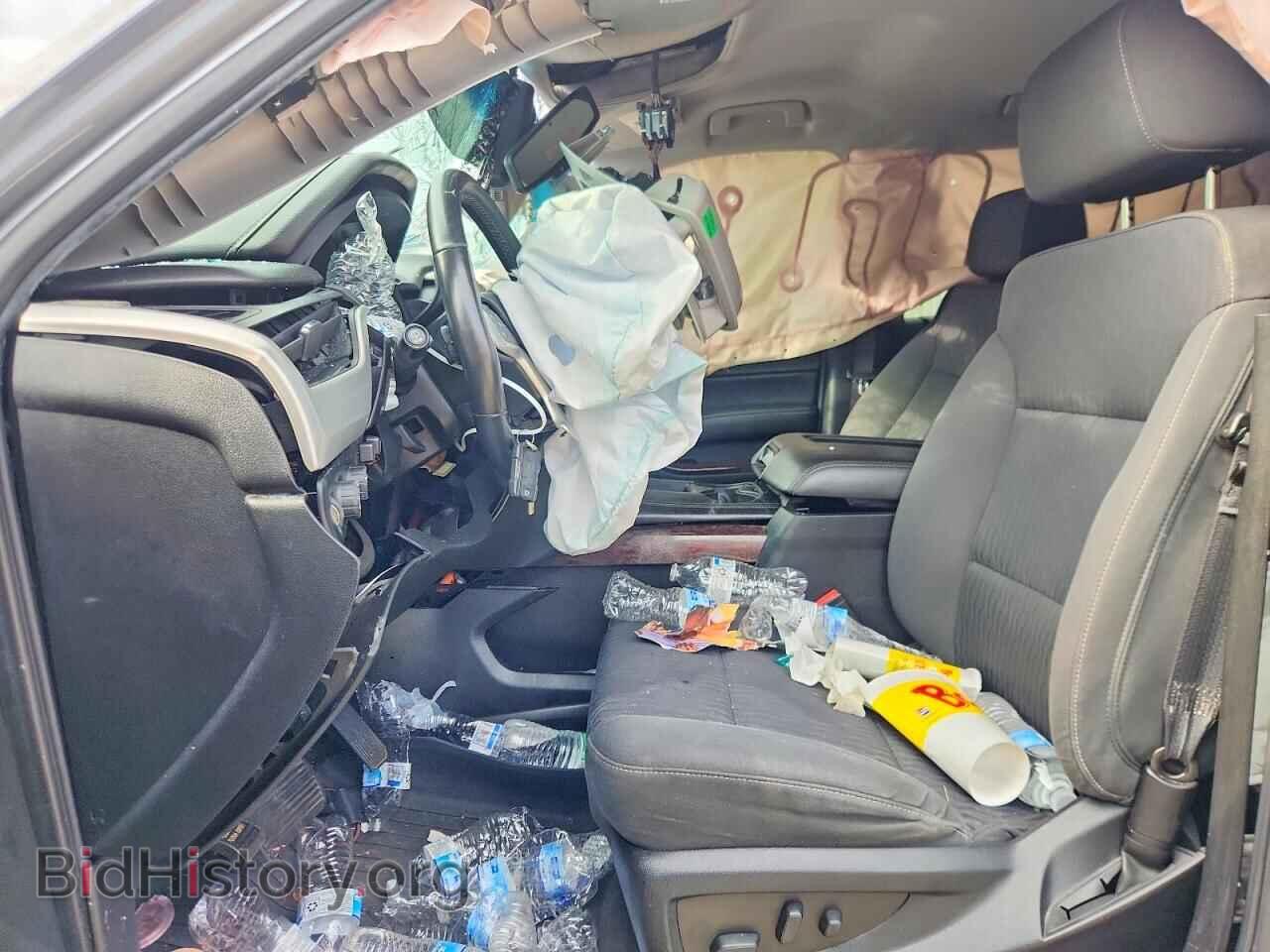 2018 GMC YUKON - VIN: 1GKS2AKC6JR351464 - Photo 7