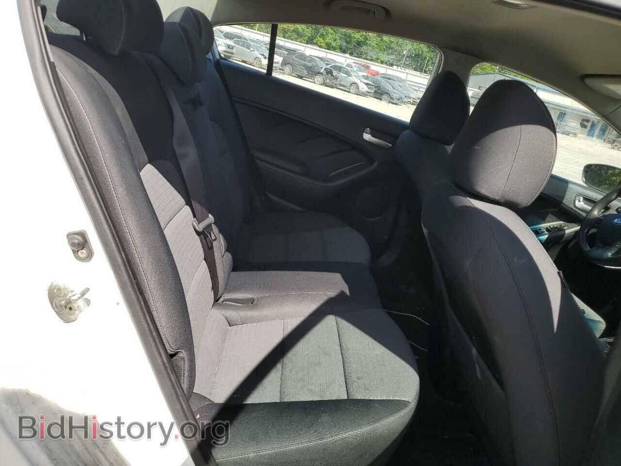 2017 KIA FORTE - VIN: 3KPFL4A7XHE043316 - Фото 10