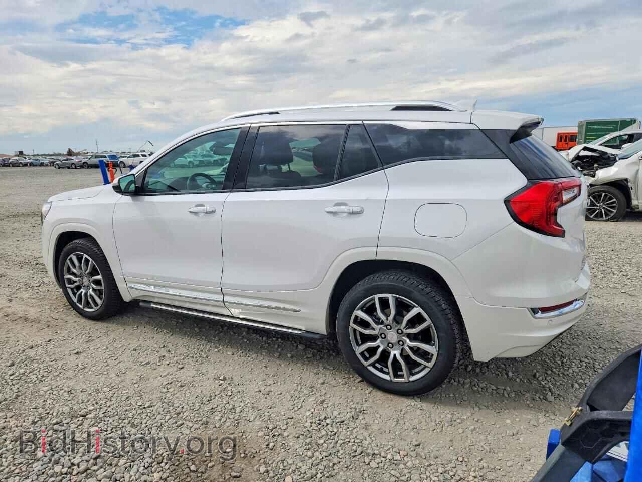 2024 GMC TERRAIN - VIN: 3GKALXEG3RL285923 - Photo 2