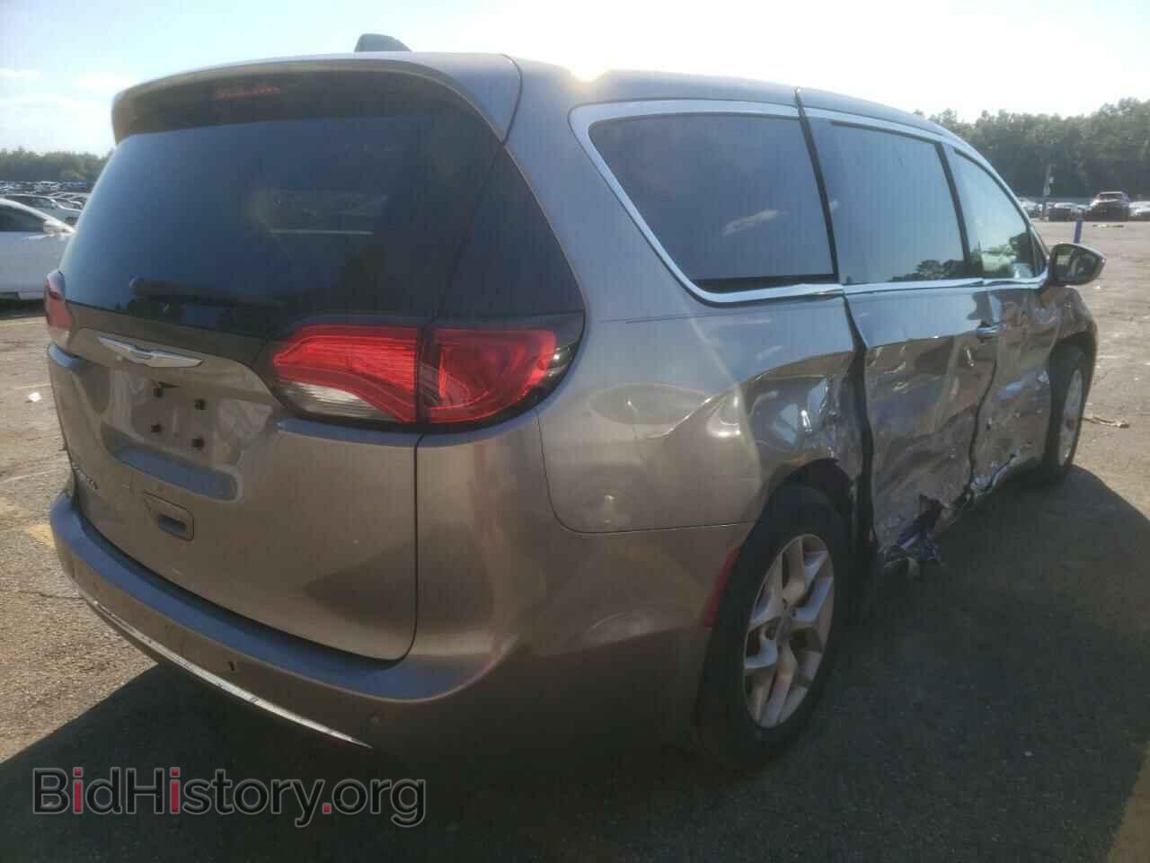 2018 CHRYSLER PACIFICA - VIN: 2C4RC1FG2JR126599 - Photo 4