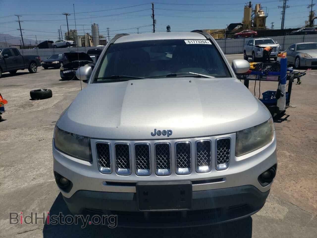 2014 JEEP COMPASS - VIN: 1C4NJCEB3ED568550 - Фото 5