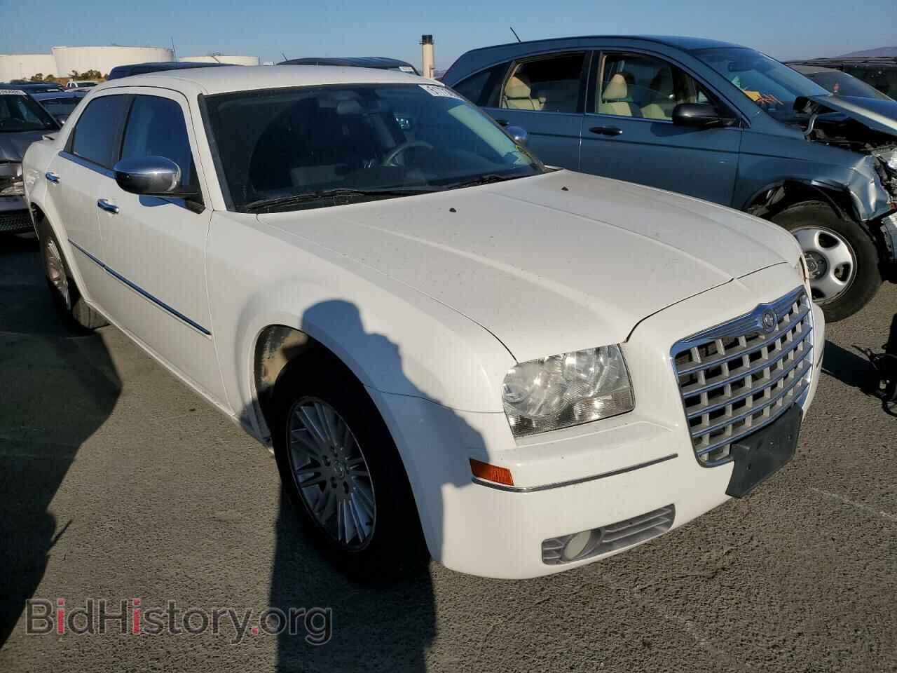 Photo 2C3CA4CD6AH238162 - CHRYSLER 300 2010