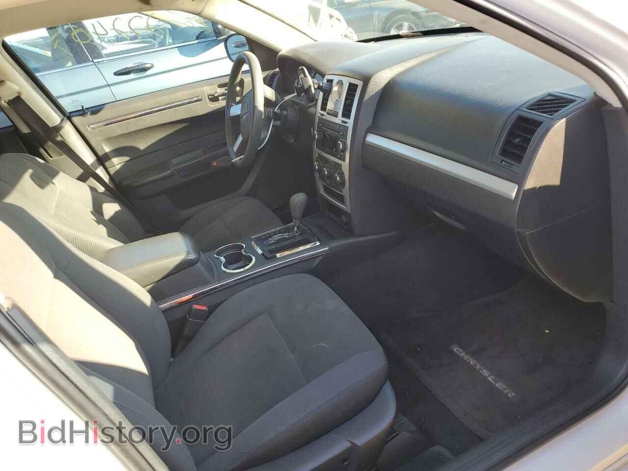 2010 CHRYSLER 300 - VIN: 2C3CA4CD6AH238162 - Фото 5