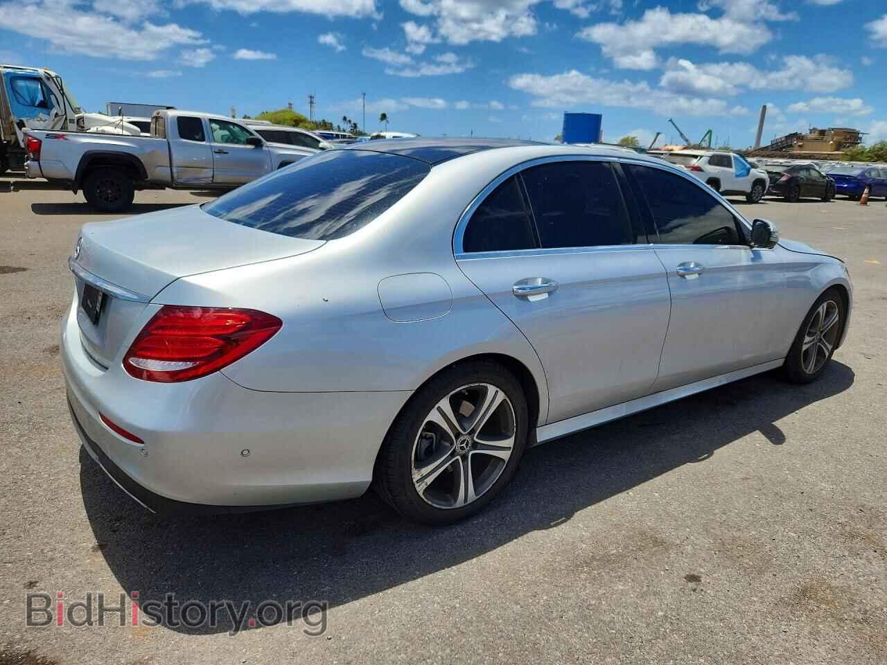 2020 MERCEDES-BENZ E-CLASS - VIN: WDDZF8DBXLA717588 - Фото 3