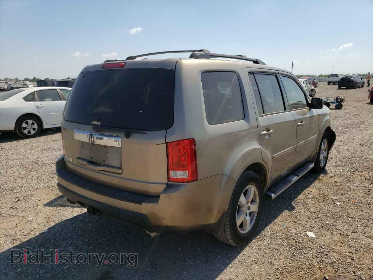 2011 HONDA PILOT - VIN: 5FNYF3H6XBB028162 - Фото 4