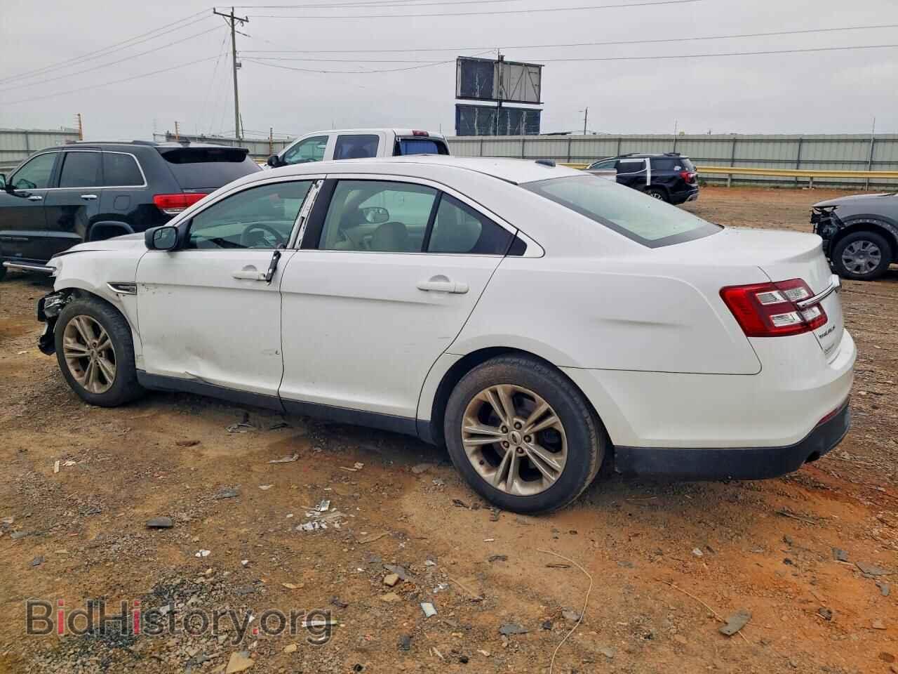 2018 FORD TAURUS - VIN: 1FAHP2D81JG103761 - Photo 2