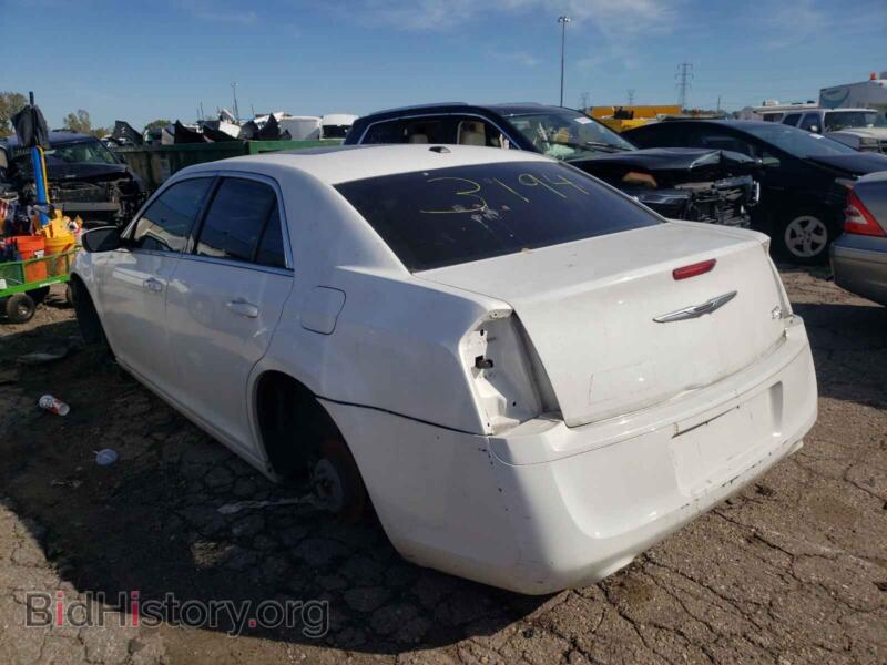 2012 Chrysler 300 (VIN 2C3CCABG3CH283194) — фото 3 из 10