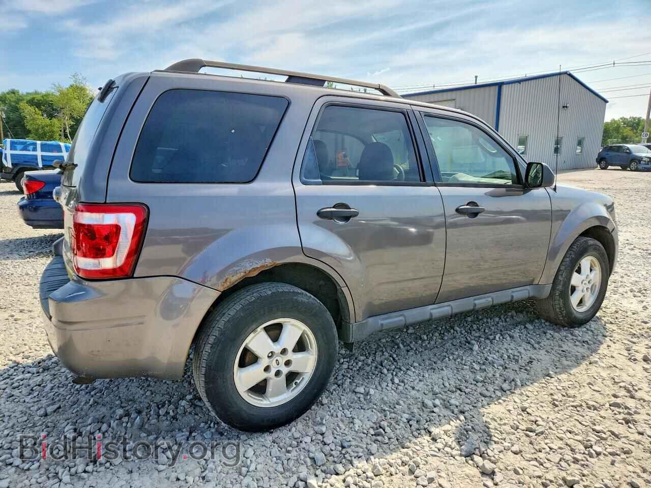2011 FORD ESCAPE - VIN: 1FMCU0D72BKC31378 - Фото 3