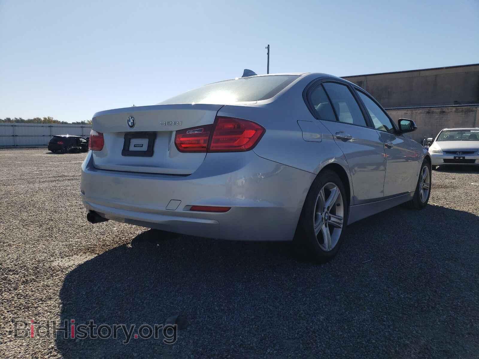2012 BMW 3 SERIES - VIN: WBA3A5C57CF258979 - Фото 4