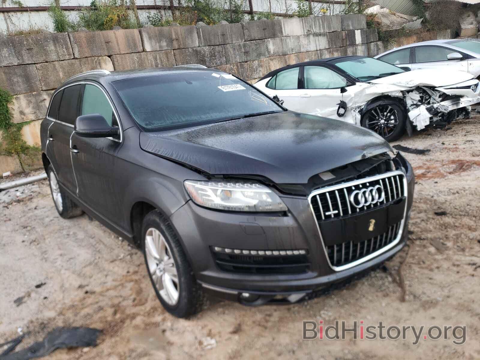 Фотография WA1LMAFE9BD000725 - AUDI Q7 2011