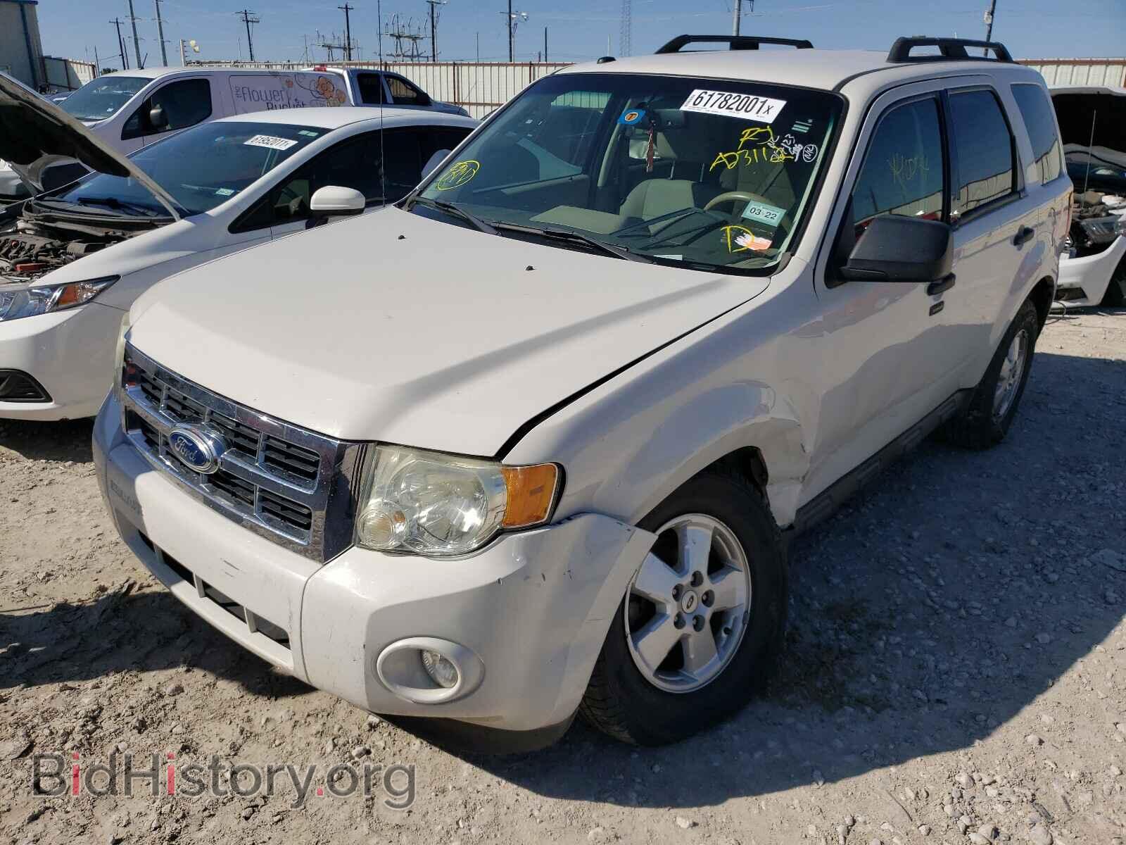 2012 FORD ESCAPE - VIN: 1FMCU0DG7CKA23112 - Фото 2