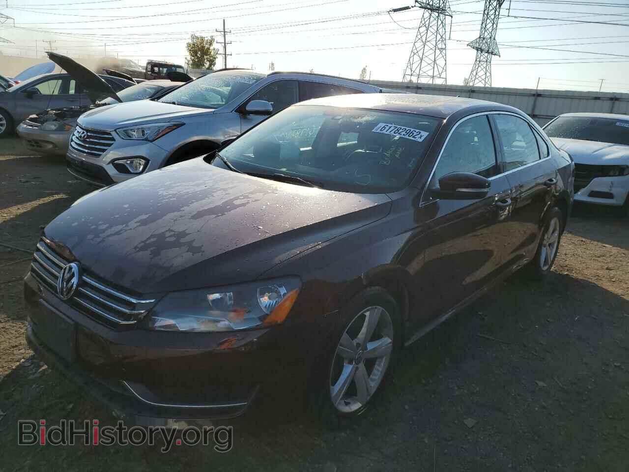 2013 VOLKSWAGEN PASSAT - VIN: 1VWBP7A32DC099623 - Фото 2