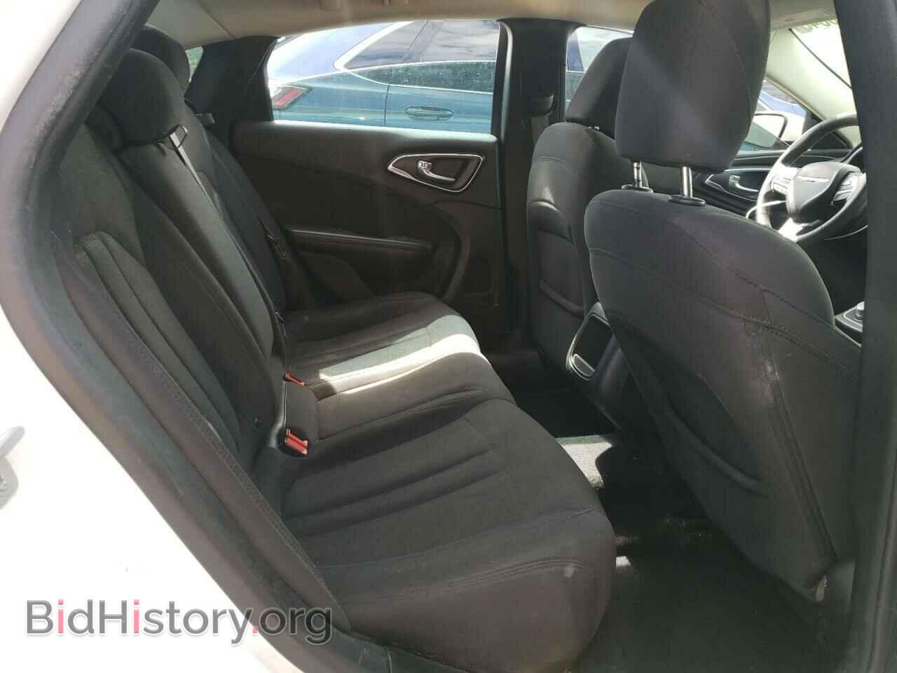 2015 CHRYSLER 200 - VIN: 1C3CCCAB6FN624813 - Фото 10