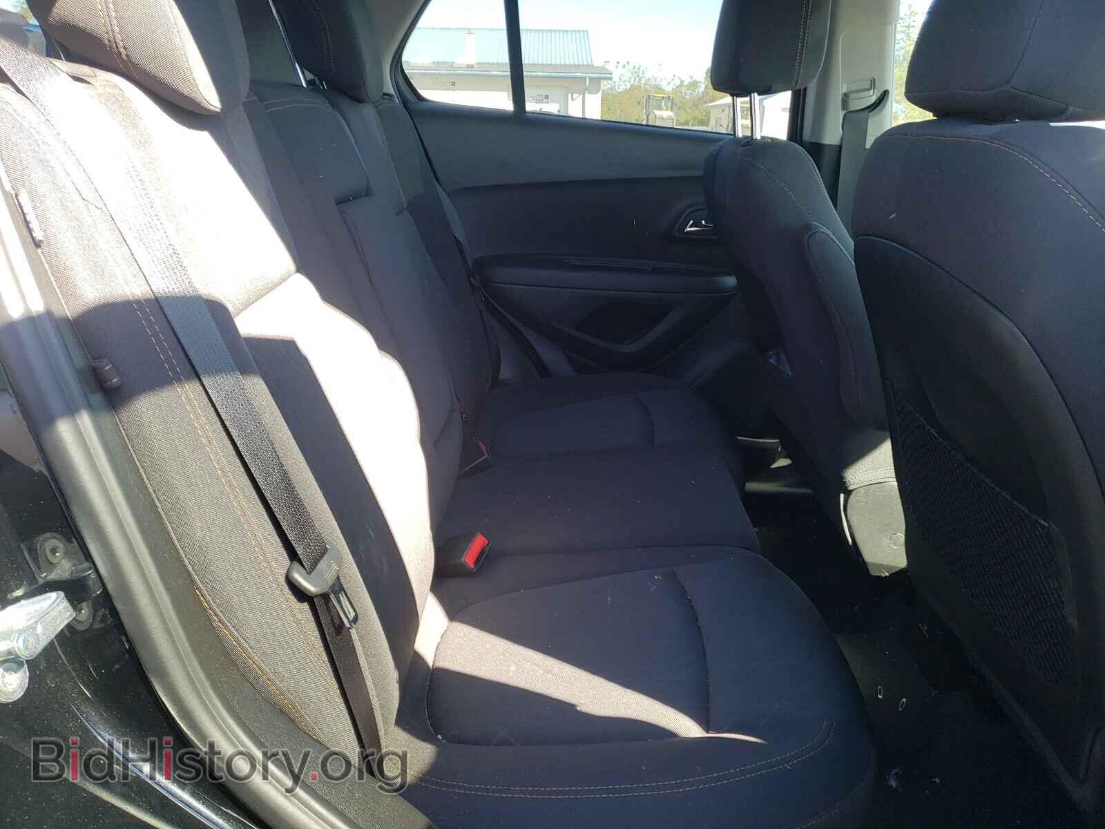 2017 CHEVROLET TRAX - VIN: 3GNCJPSB4HL225996 - Фото 6