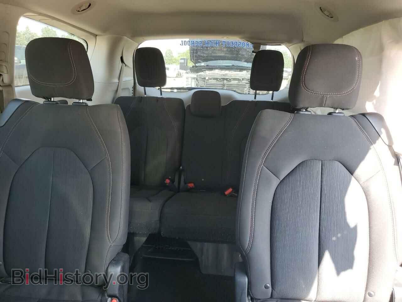 2018 CHRYSLER PACIFICA - VIN: 2C4RC1FG8JR365588 - Фото 10