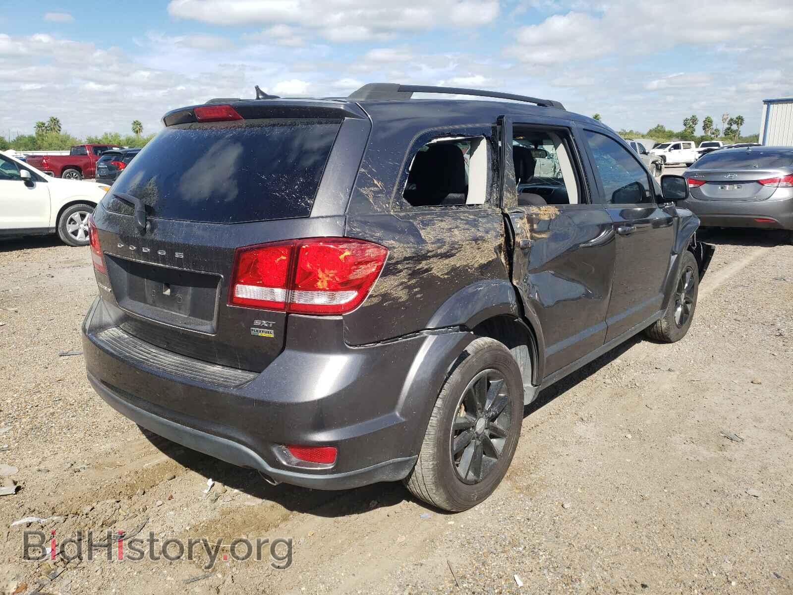 2017 DODGE JOURNEY - VIN: 3C4PDCBG2HT509732 - Фото 4